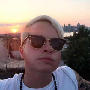 Meet your Posher, Tanner